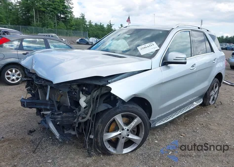 2016 Mercedes-Benz Gle 350 4Matic z USA, uszkodzony, nr VIN 4JGDA5HB0GA806230